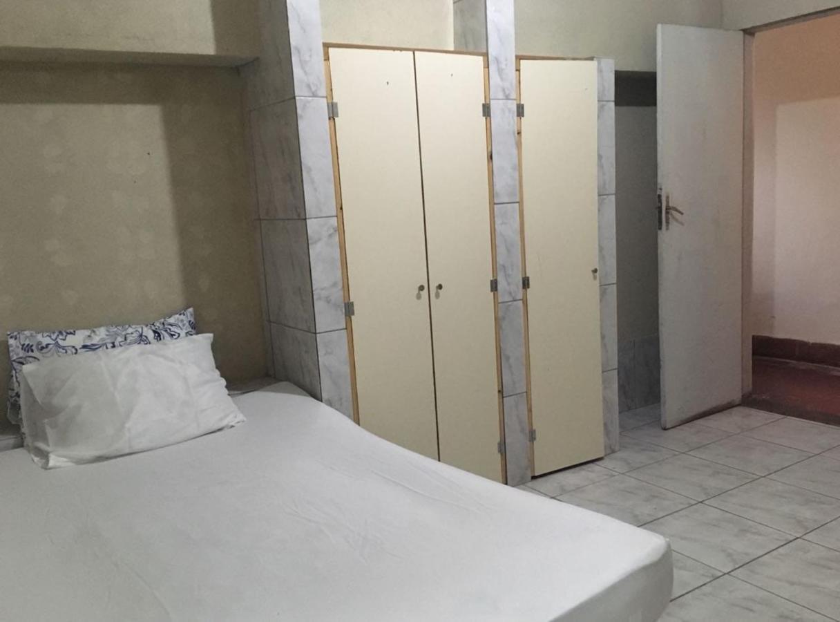Guest House Bh 벨루오리존치 외부 사진
